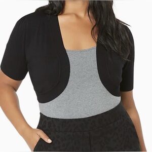 Torrid Cropped Short Sleeved Knit Black Shrug Open Cardigan 1X
